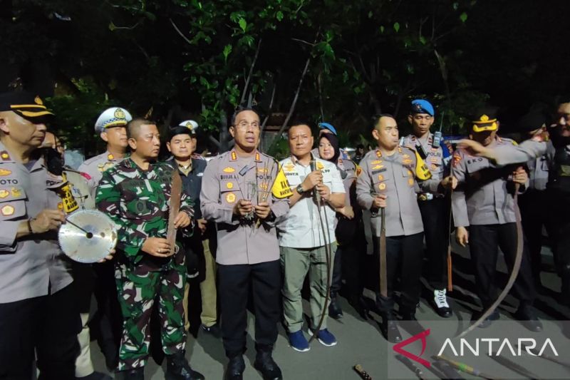 tawuran-antarwarga-di-jaktim,-polisi-tangkap-18-orang-pelaku