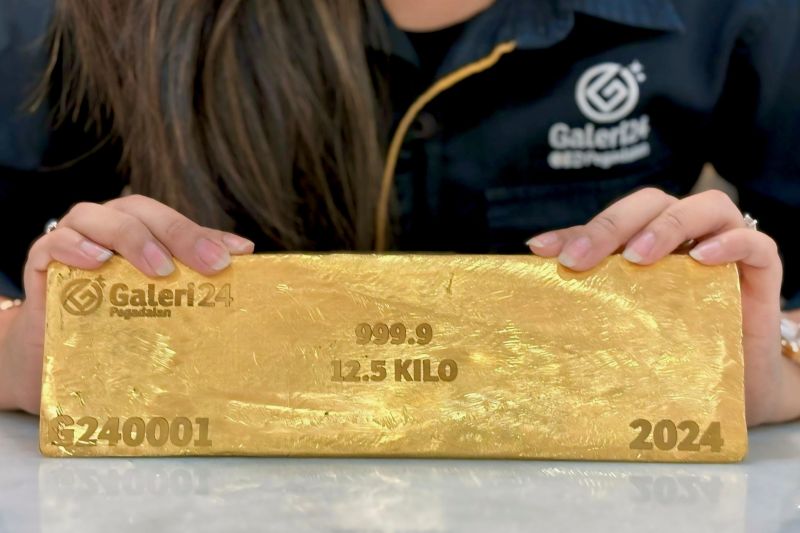 pegadaian-galeri-24-luncurkan-emas-batangan-denominasi-12,5-kg