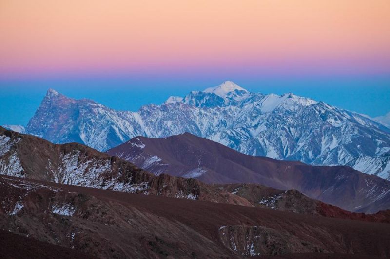 china-gelar-eksperimen-salju-buatan-berbantuan-drone-di-xinjiang