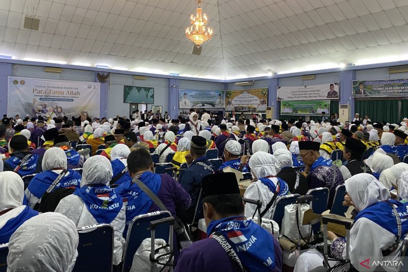 Gubernur Kepri ingatkan jamaah haji beri perhatian lebih kepada lansia