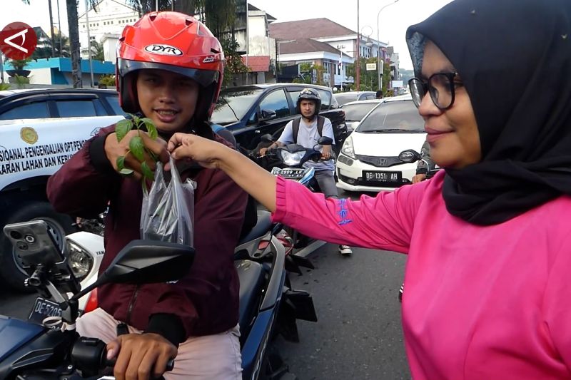 Pemprov Maluku manfaatkan Hardiknas untuk tekan inflasi harga pangan – ANTARA News