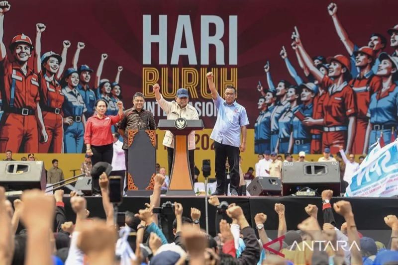 Kebijakan dan titik terang kesejahteraan buruh