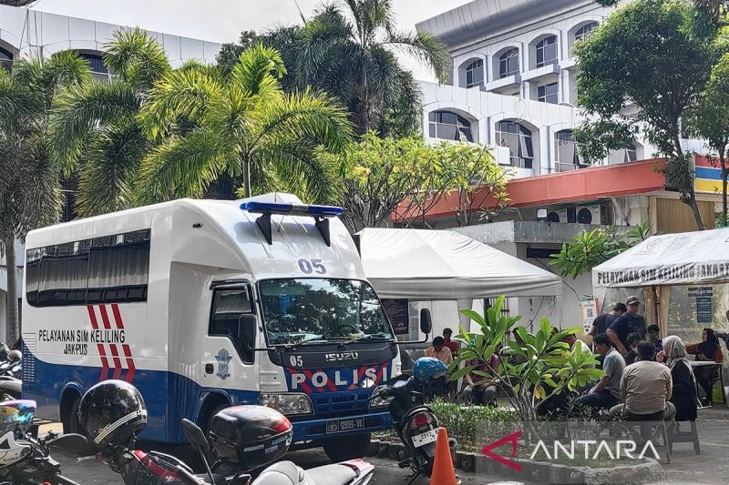 Libur akhir pekan ini bisa dimanfaatkan untuk urus SIM di SIM Keliling