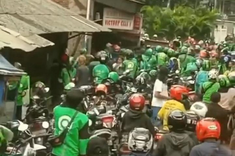 Polisi tangkap komplotan “mata elang” usai rampas mobil di Bekasi
