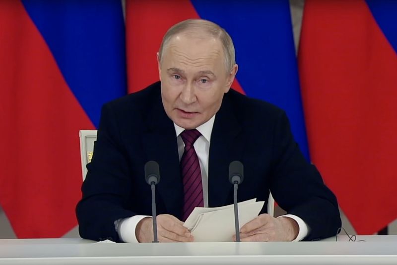 Putin tawarkan Ukraina lanjut perundingan perdamaian tanpa prasyarat – ANTARA News