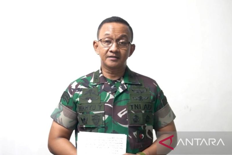 TNI AD periksa barang bukti dari lokasi ledakan amunisi di Garut
