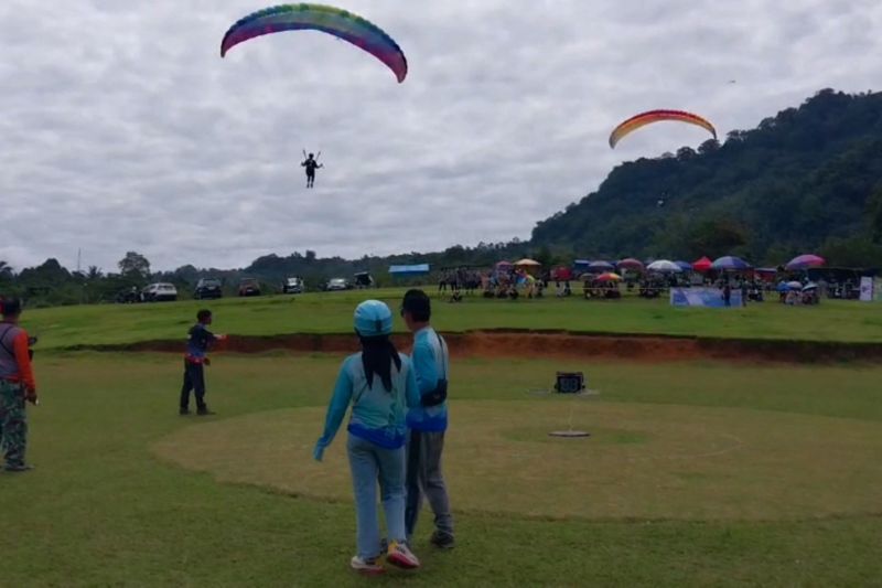 Lanud Sutan Sjahrir cari bibit atlet lewat jambore paralayang – ANTARA News