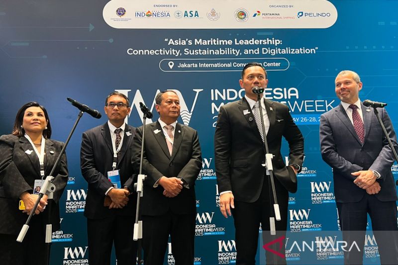 menko-ahy-sebut-imw-2025-jadi-tonggak-kemajuan-ekonomi-maritim