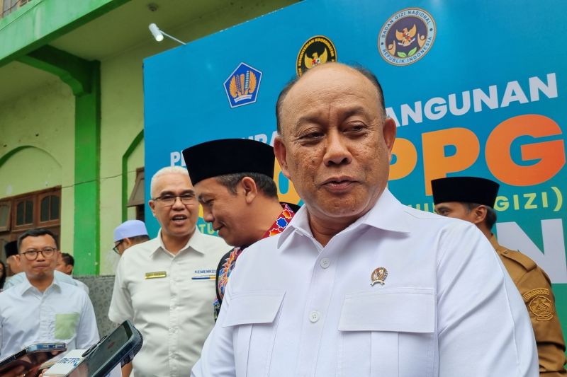 bgn-perkirakan-1.000-sppg-pesantren-mulai-operasi-agustus-2025
