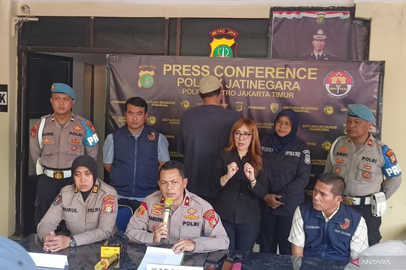 seorang-pria-di-jatinegara-bacok-temannya-akibat-rebutan-lahan-parkir