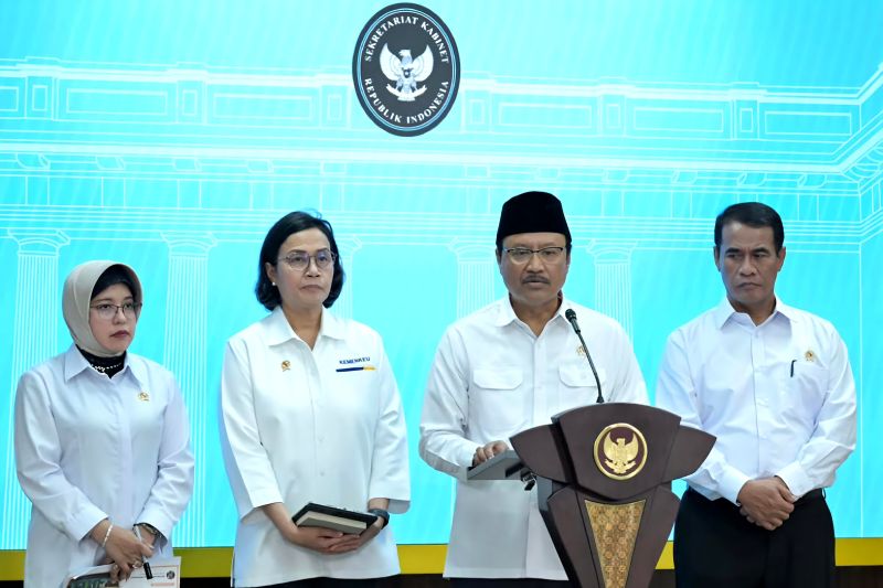 Presiden beri tambahan bansos jaga perekonomian nasional
