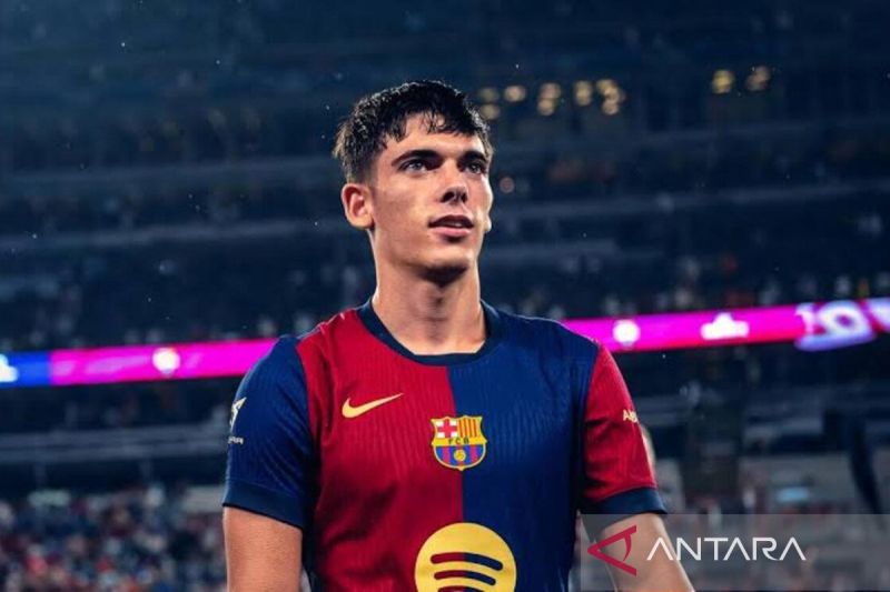 como-1907-resmi-permanenkan-bek-sayap-kiri-alex-valle-dari-barcelona