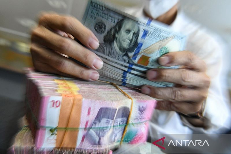 Rupiah berpotensi menguat seiring ekonomi AS alami tekanan