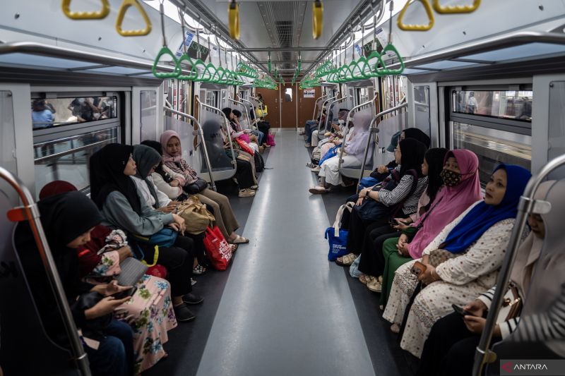 kai-commuter-beberkan-kronologi-penumpang-melahirkan-di-stasiun-bogor