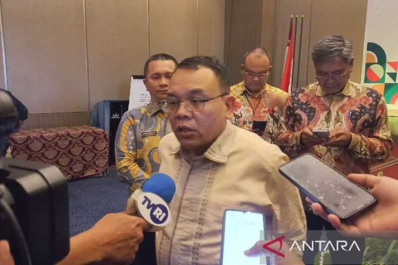 DPR minta pemerintah perhatikan industri manufaktur guna sokong PDB