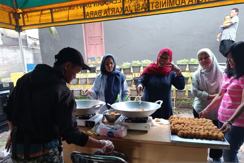 dinas-pangan-jakbar-gelar-pelatihan-diversifikasi-olahan-pertanian