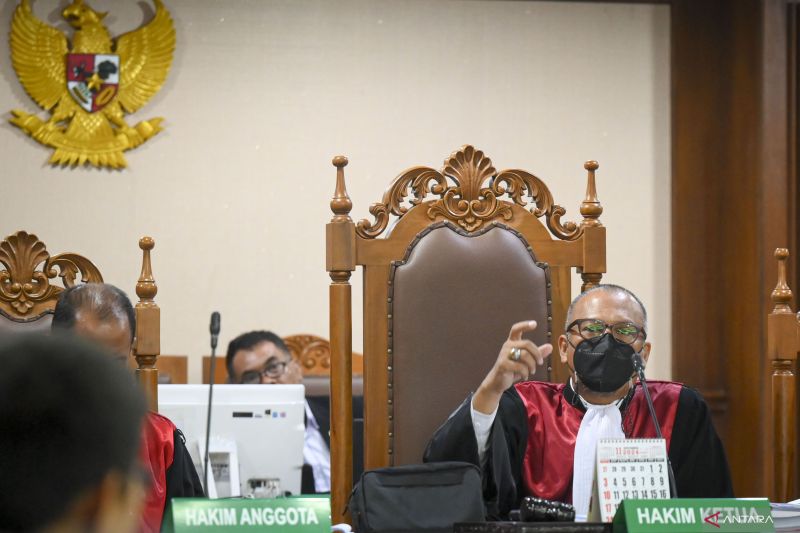 Gaji hakim naik 280 persen: Rincian sesuai golongan & masa kerja