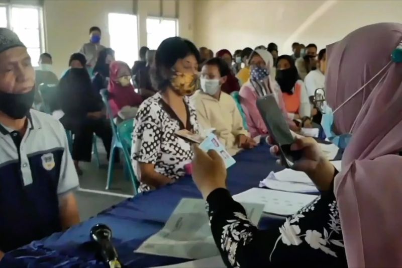 Mensos salurkan bansos penebalan usai penyaluran BNPT tahap 2 – ANTARA News