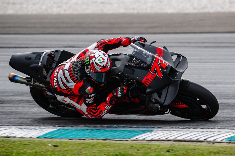 Bezzecchi dan Vinales tercepat di hari pertama MotoGP Italia