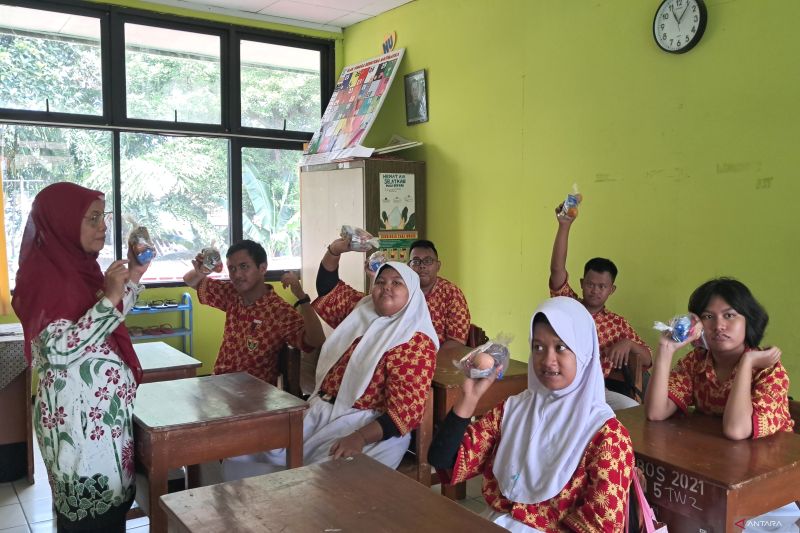 BGN terbitkan panduan operasional perketat pengawasan keamanan MBG