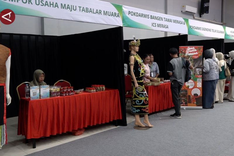 Pemkab Berau perkuat ekonomi rakyat melalui pengembangan desa wisata – ANTARA News