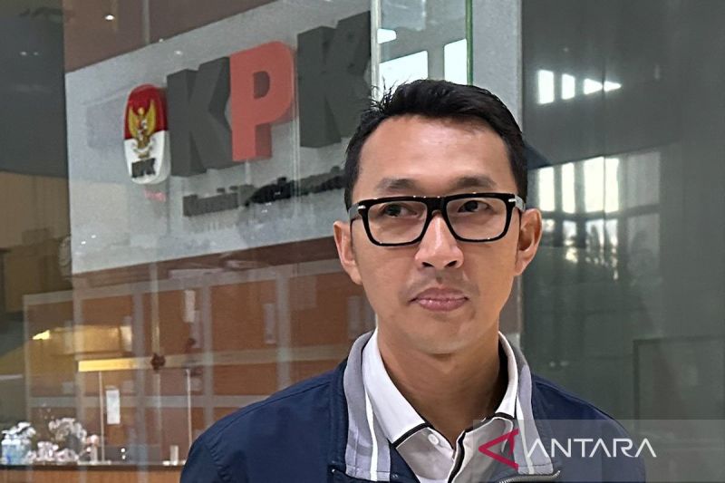KPK usut pengajuan hibah saat periksa anggota DPRD Bangkalan Nur Hakim