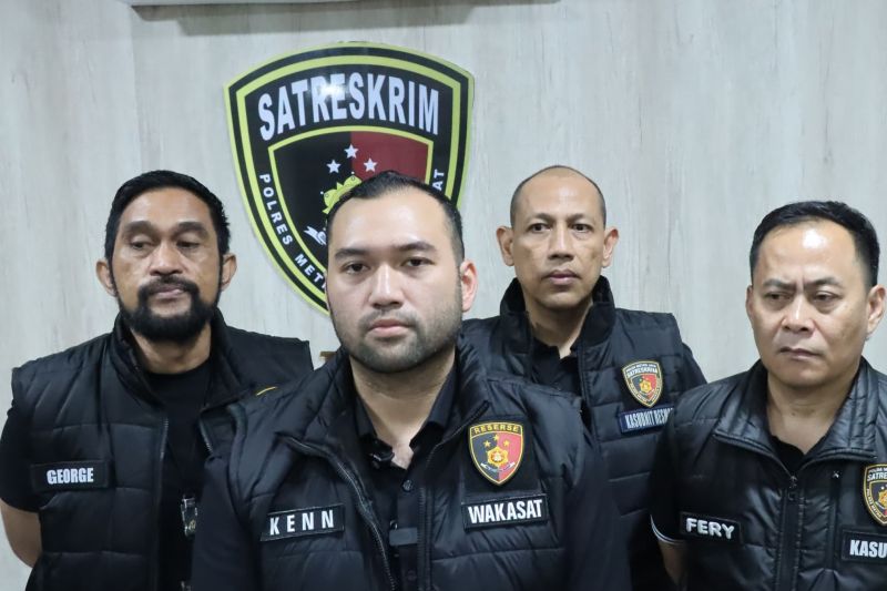 Dua penipu bermodus polisi gadungan beri perlawanan saat ditangkap