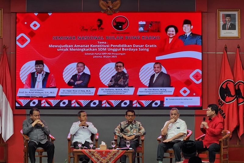 PDIP: Putusan MK wujudkan cita-cita Soekarno soal pendidikan merata