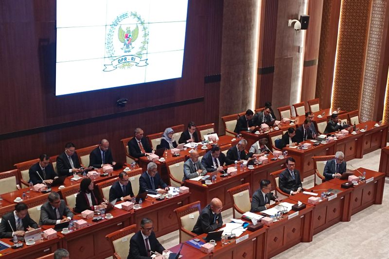 Sugiono: Kemlu masih bisa jalani tugas dubes yang kosong dengan lancar