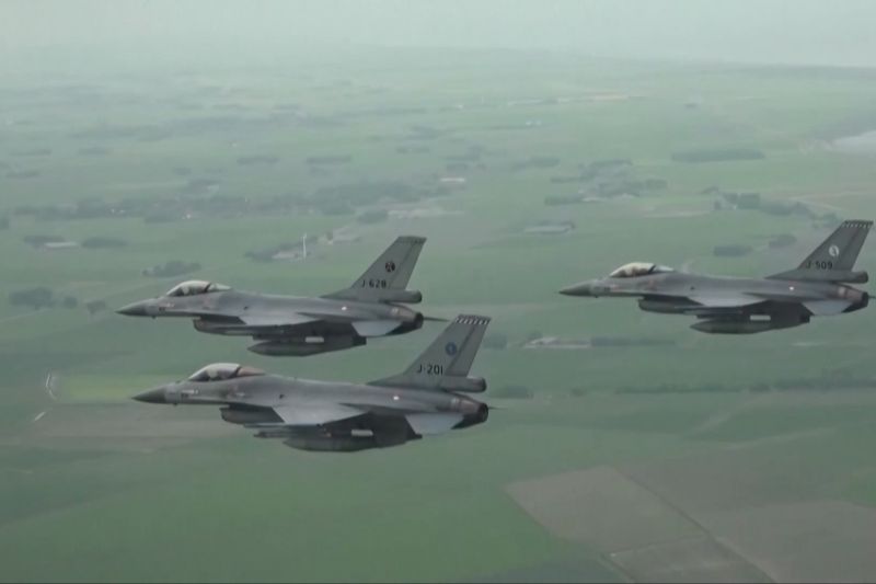 Militer Ukraina kehilangan pesawat tempur Jet F-16 dan seorang pilot – ANTARA News