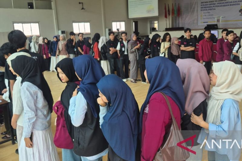 Antara “goes to campus” disambut antusias di Universitas Nusa Putra