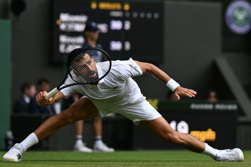 Djokovic catatkan kemenangan ke-100 di Wimbledon