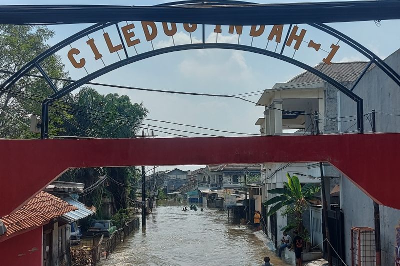 Pemkot Tangerang siapkan 1.000 kisdam atasi banjir di Ciledug