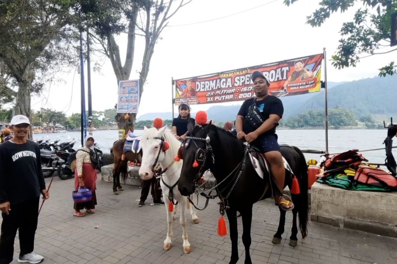 Kunjungan wisata di Magetan meningkat, Telaga Sarangan paling ramai – ANTARA News