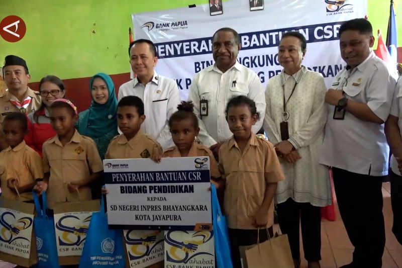 Pemprov Papua salurkan bantuan pendidikan dari CSR bagi 166 pelajar – ANTARA News