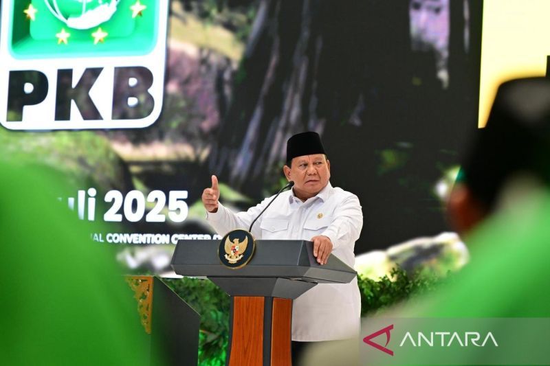 Prabowo: Pasal 33 disusun atas azas kekeluargaan, bukan konglomerasi