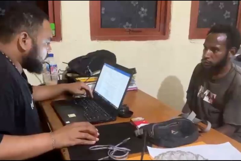 Satgas Cartenz tangkap anggota KKB penyuplai bahan makanan di Nduga – ANTARA News