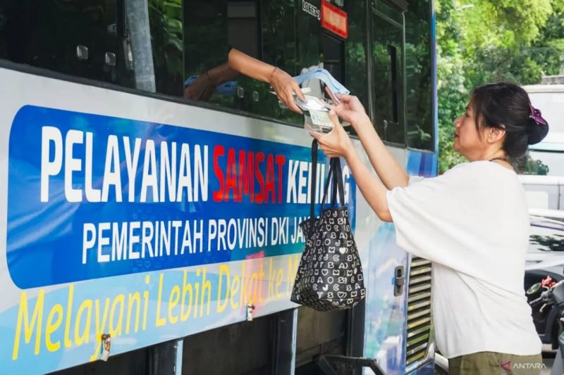Layanan samsat keliling hadir di 14 lokasi di Jadetabek pada Kamis