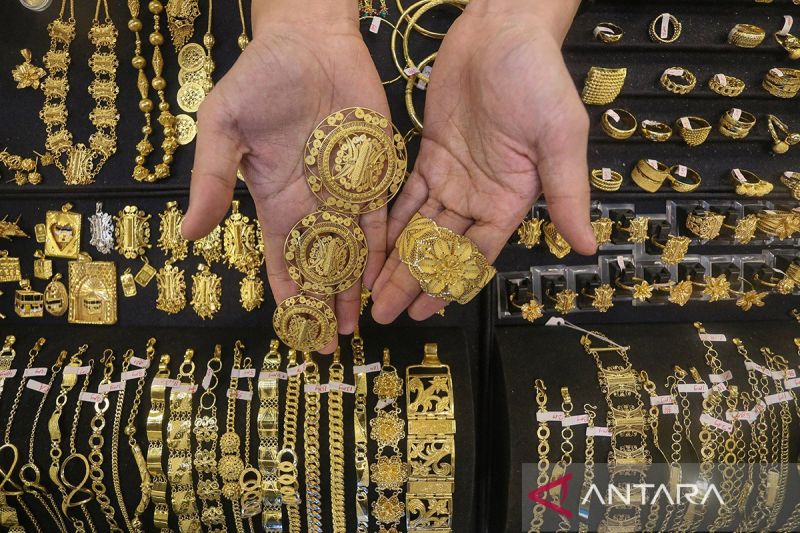 Emas Antam Kamis ini meroket Rp24.000 ke angka Rp1,914 juta/gram