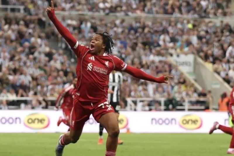 Rio Ngumoha pecahkan rekor pencetak gol termuda Liverpool