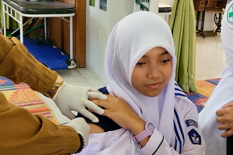 Dinkes Aceh Tengah gencarkan vaksinasi HPV pada siswa – ANTARA News