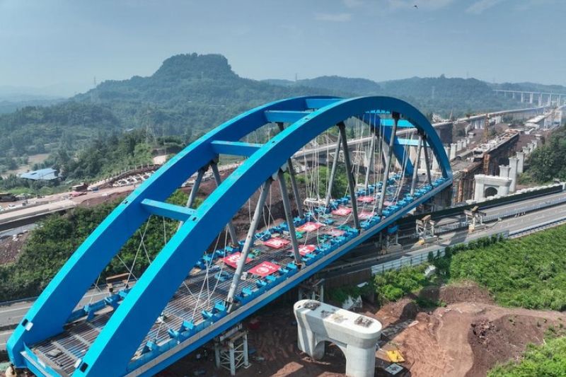 Sektor transportasi China tumbuh stabil pada Juli 2025