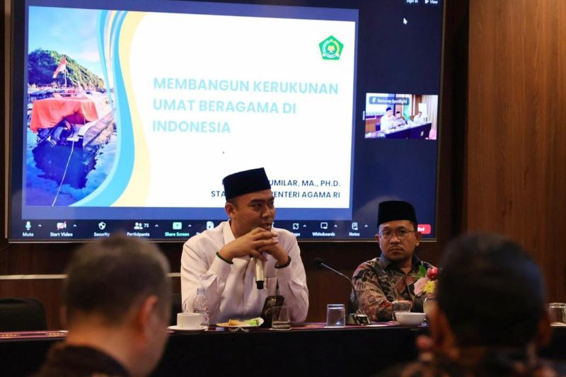 Stafsus Menag: Negara jamin hak semua agama terutama izin rumah ibadah