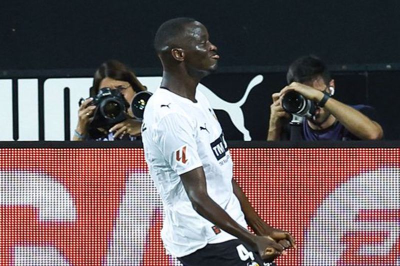 Valencia hajar Getafe, Elche tekuk Levante