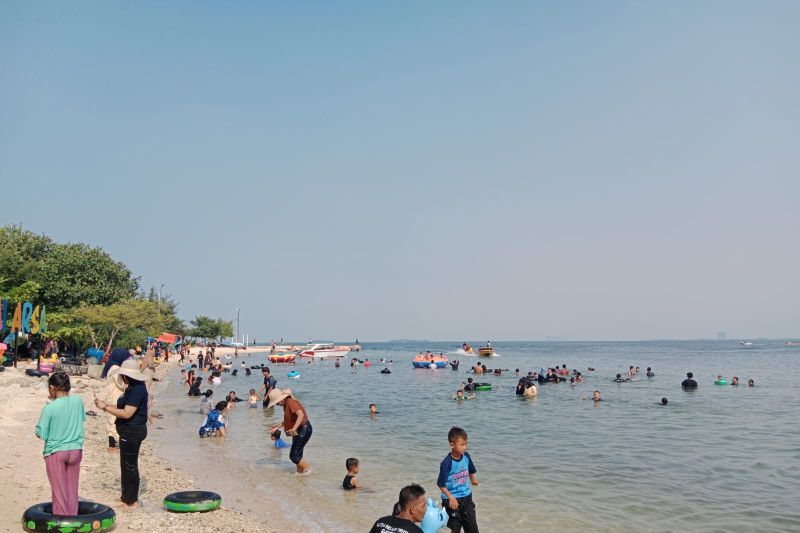 Kepulauan Seribu masih jadi tujuan warga Jakarta berlibur akhir pekan