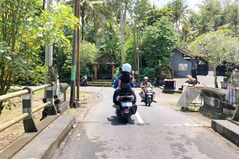 Kebiasaan ini bisa menghemat konsumsi BBM sepeda motor harian