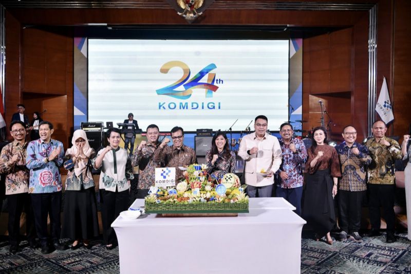 Meutya sampaikan pesan soal kesederhanaan di HUT ke-24 Kemkomdigi
