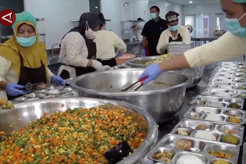 Syarat ketat juru masak MBG, harus bersertifikat untuk cegah keracunan – ANTARA News