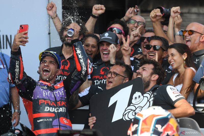 Ini musim sangat bersejarah bagi Marc Marquez, kata Jorge Martin