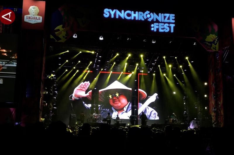 riffmeister-&-tribute-to-gustiwiw-jadi-penutup-berkesan-sync-fest-2025-–-antara-news